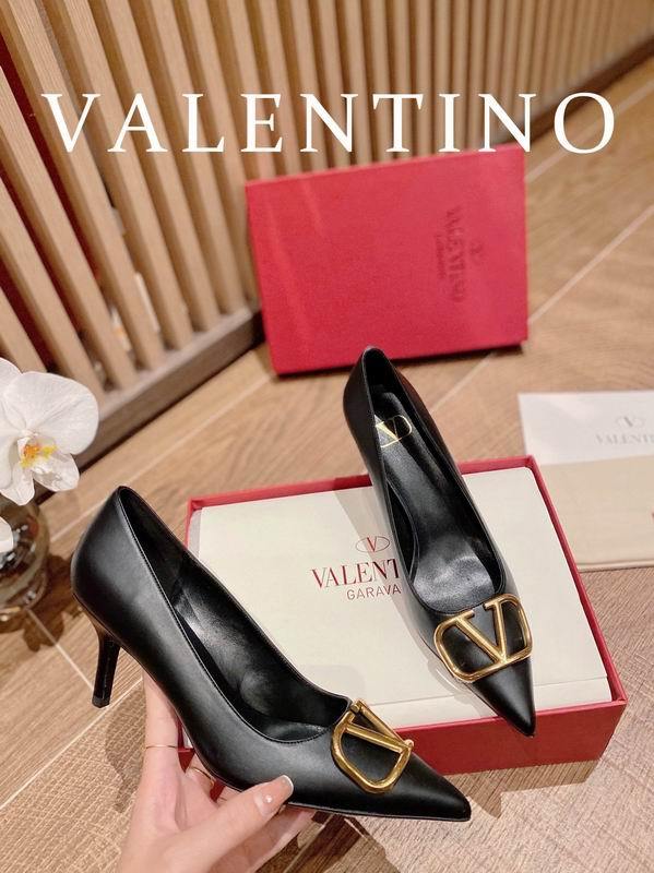 Valentino Women's Shoes 633